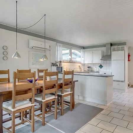 Torhild - 150m From The Sea By Interhome Feriehus Martofte